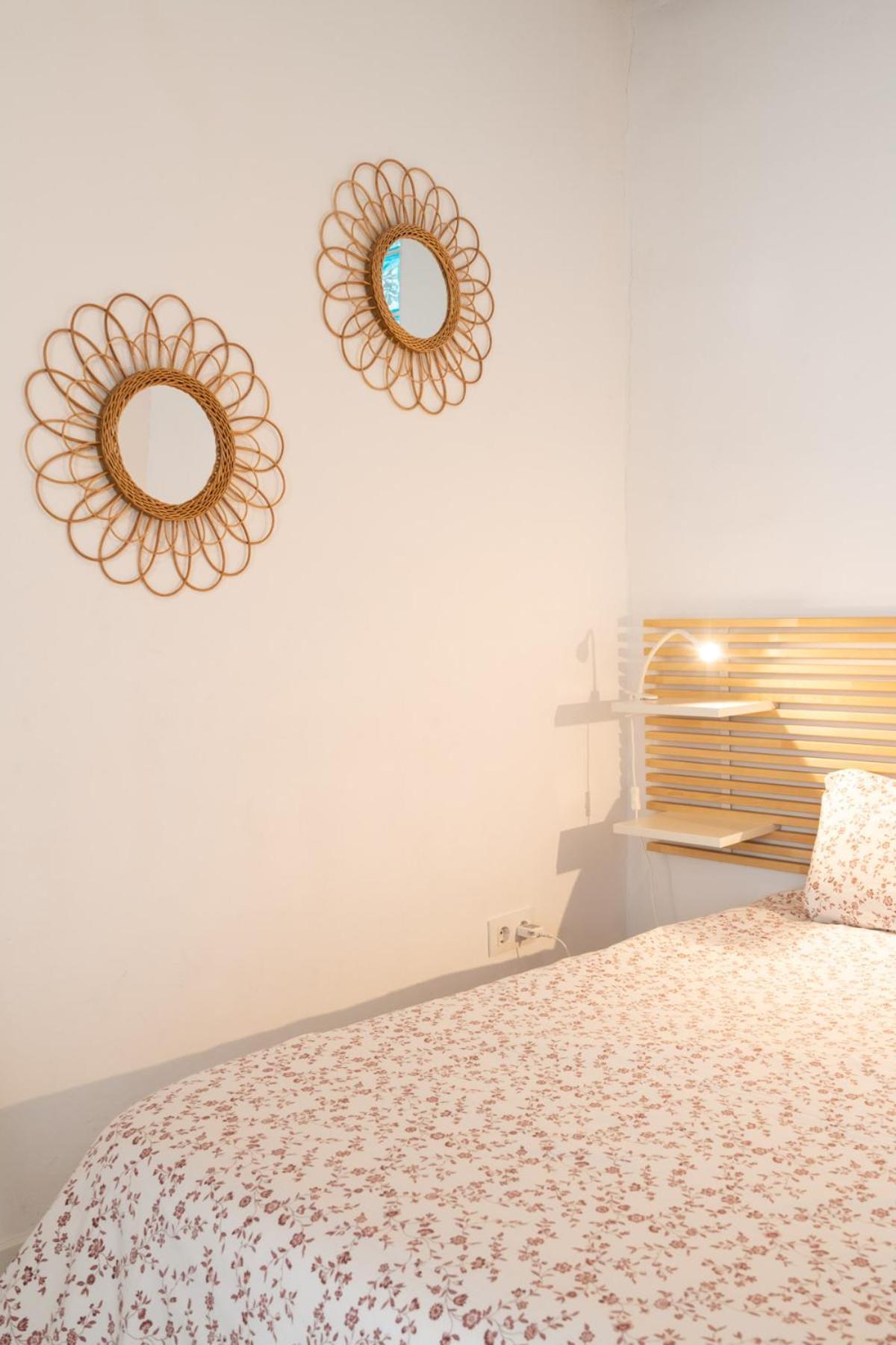 Atico Sagrada Familia Apartment บาร์เซโลนา ภายนอก รูปภาพ