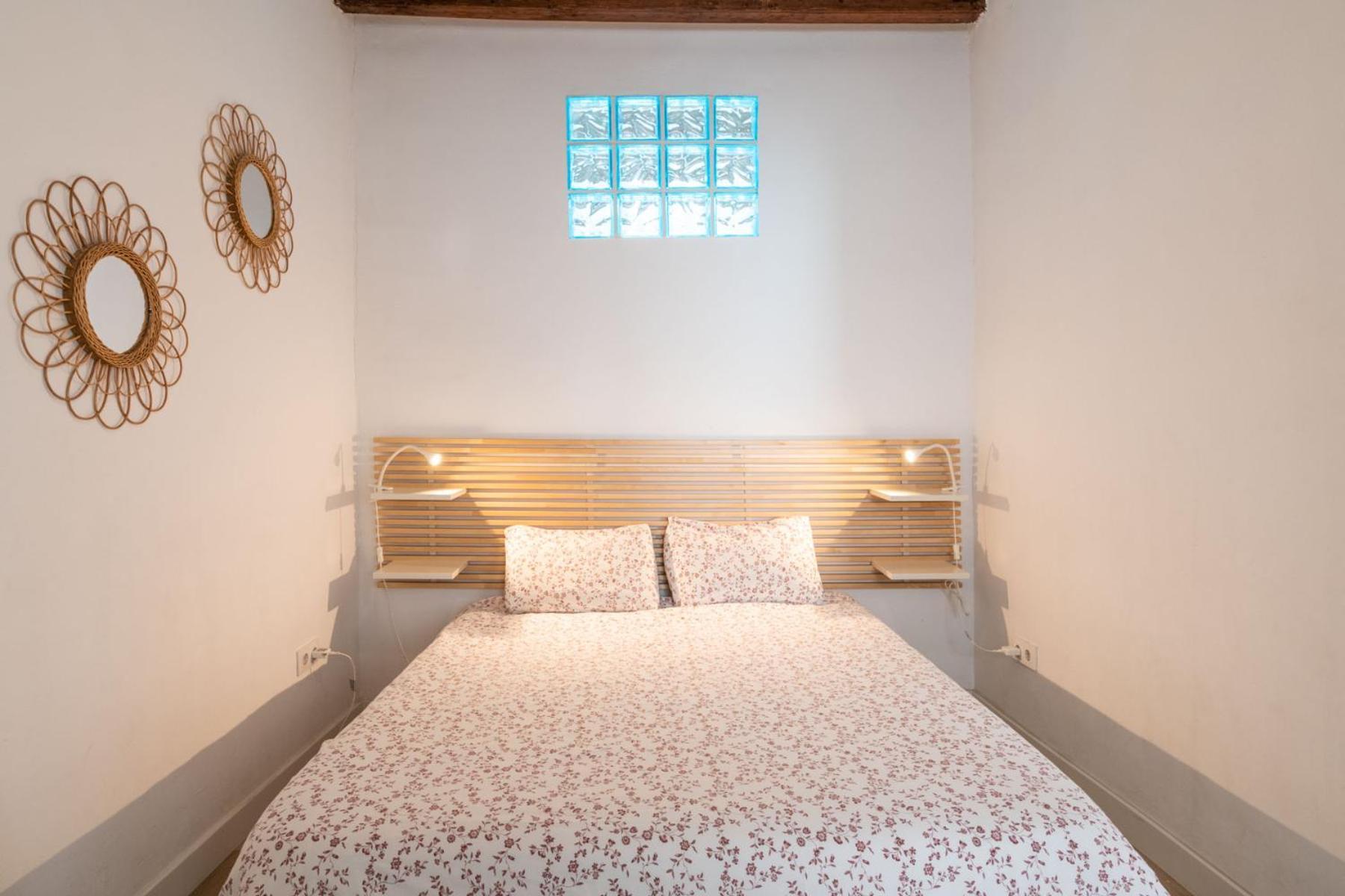 Atico Sagrada Familia Apartment บาร์เซโลนา ภายนอก รูปภาพ